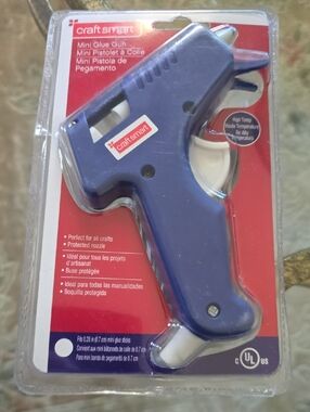 Craft‎ Smart Mini Glue Gun Blue